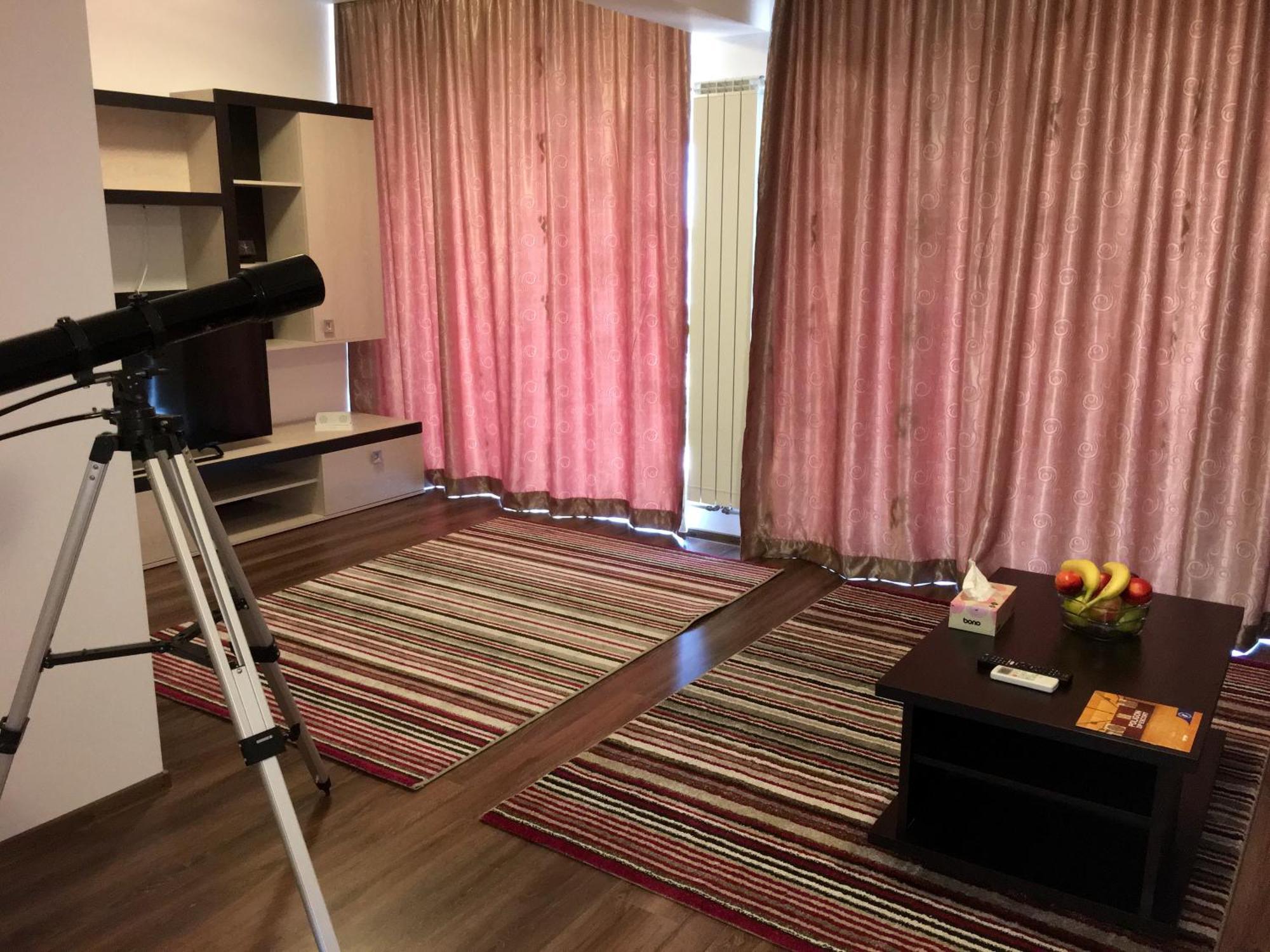 M13 Apartments นาโวดาริ ภายนอก รูปภาพ